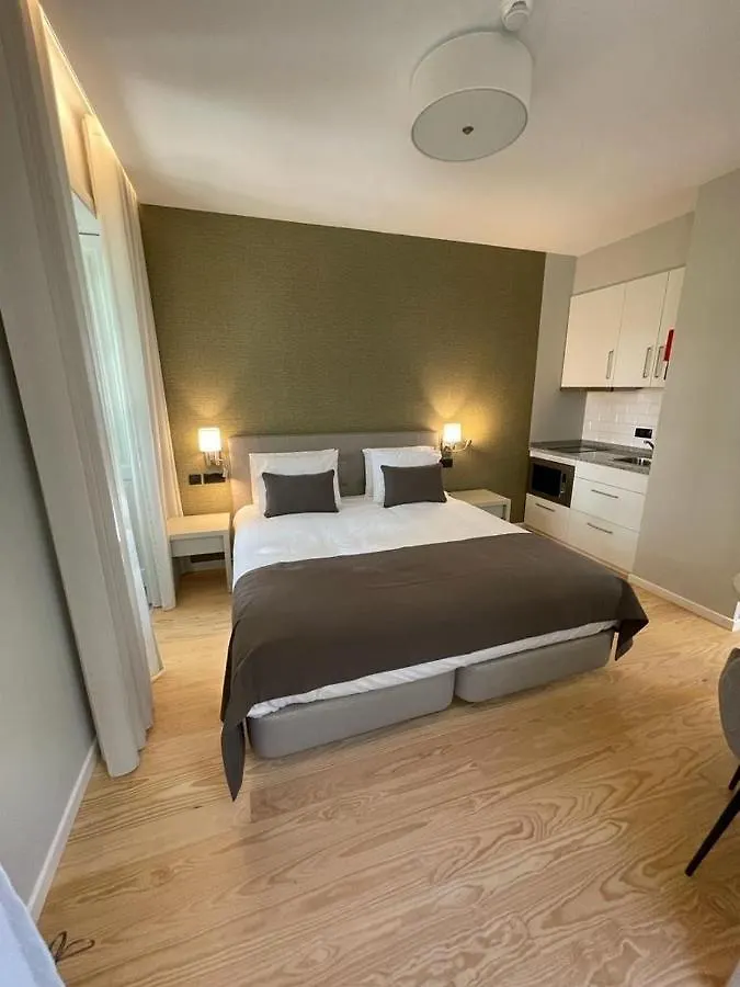 Pier House Accommodation Funchal  Funchal (Madeira)