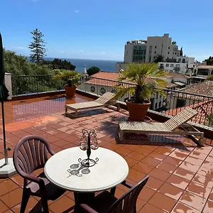 Casino With Sea View Appartement